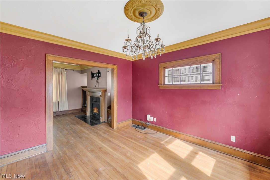 1559 Rosewood Avenue Lakewood OH 44107