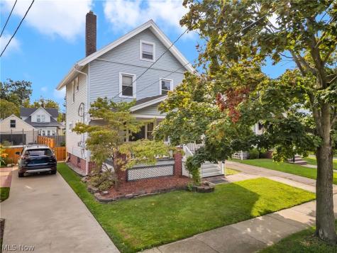 1559 Rosewood Avenue Lakewood OH 44107