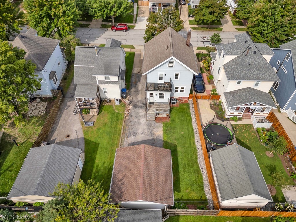 1559 Rosewood Avenue Lakewood OH 44107
