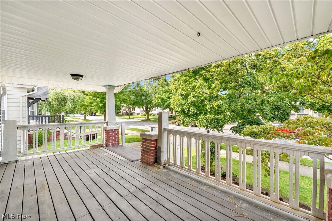 1559 Rosewood Avenue Lakewood OH 44107
