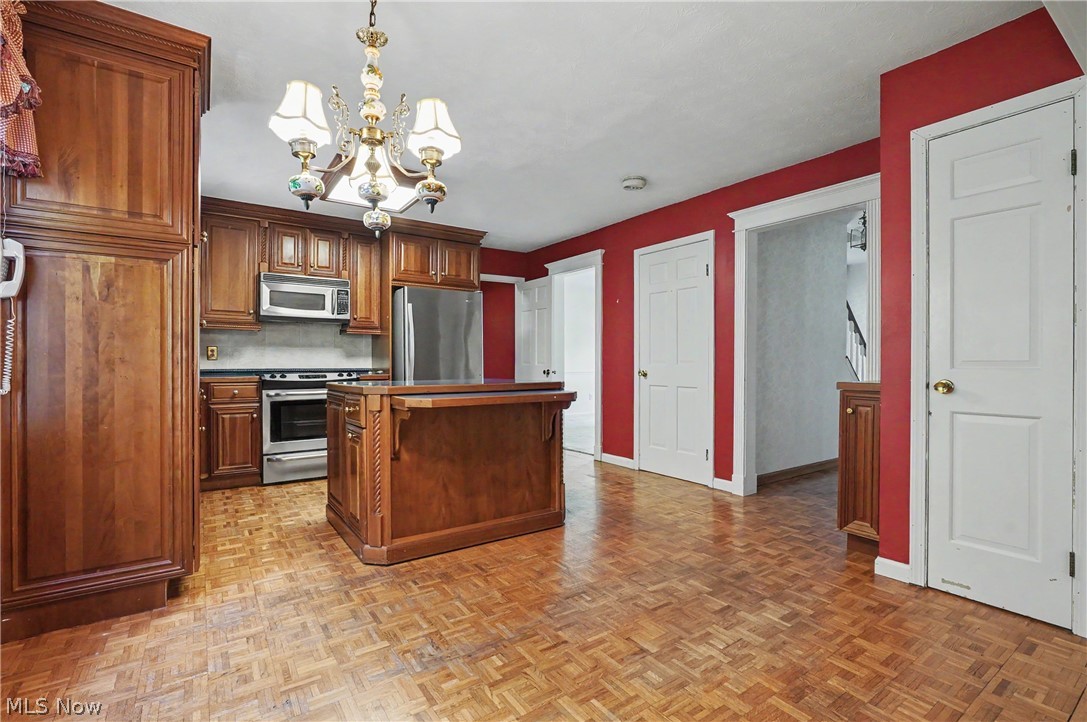 2692 Foxwood Drive Akron OH 44333