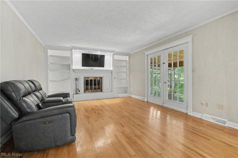 2692 Foxwood Drive Akron OH 44333