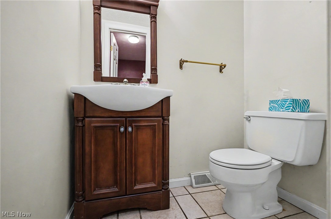2692 Foxwood Drive Akron OH 44333