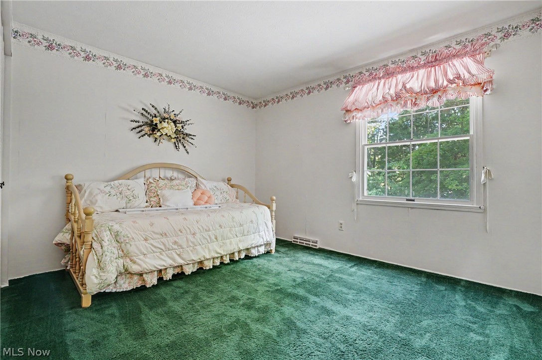 2692 Foxwood Drive Akron OH 44333