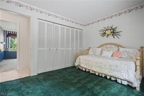 2692 Foxwood Drive Akron OH 44333