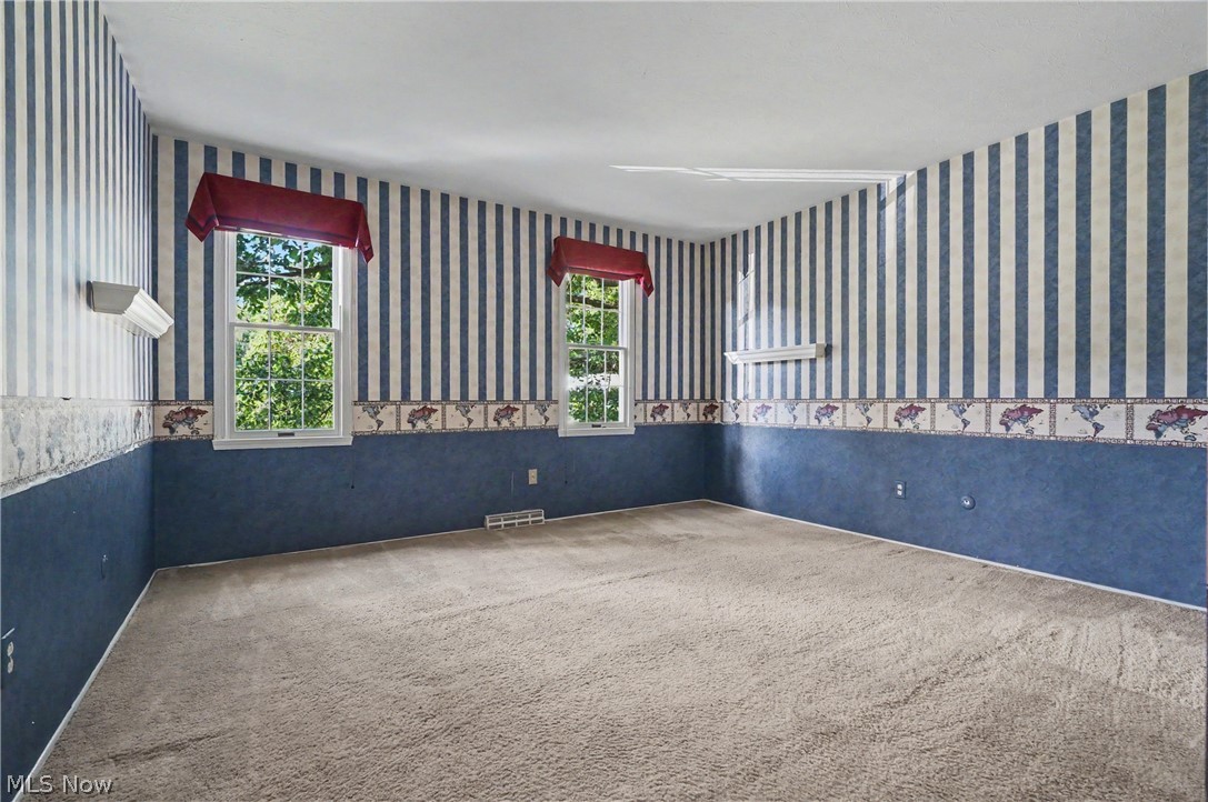 2692 Foxwood Drive Akron OH 44333