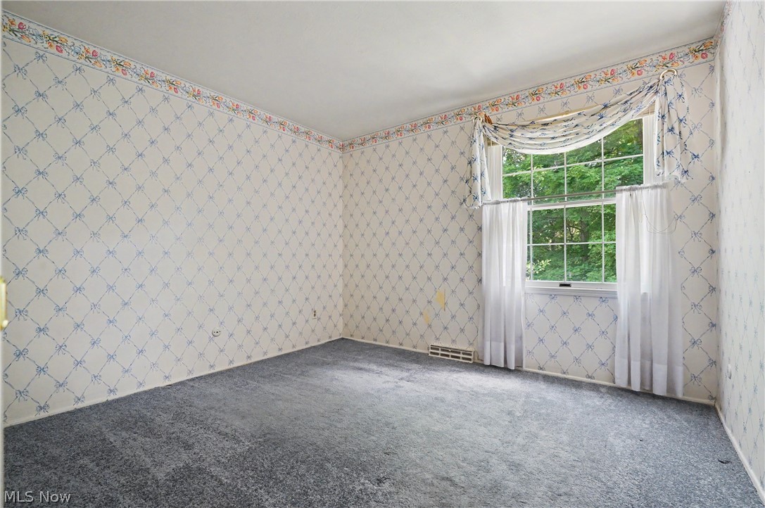 2692 Foxwood Drive Akron OH 44333