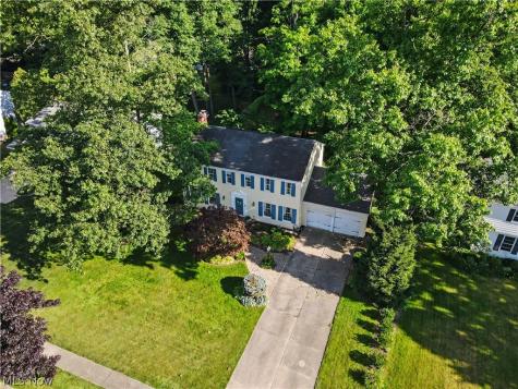 2692 Foxwood Drive Akron OH 44333