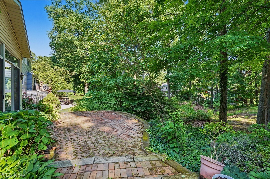 2692 Foxwood Drive Akron OH 44333