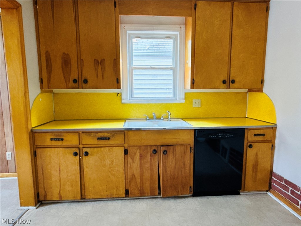3021 Windsor Place SW Canton OH 44710