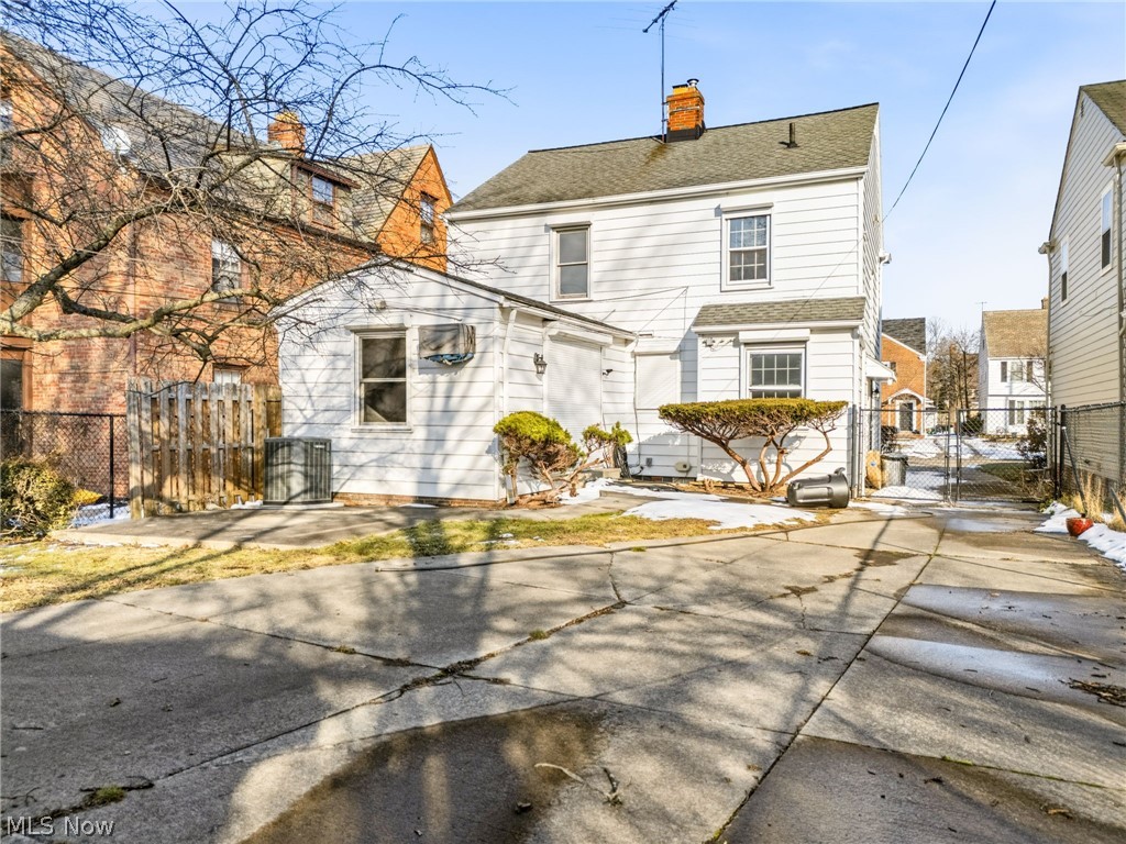 3722 Glencairn Road Shaker Heights OH 44122