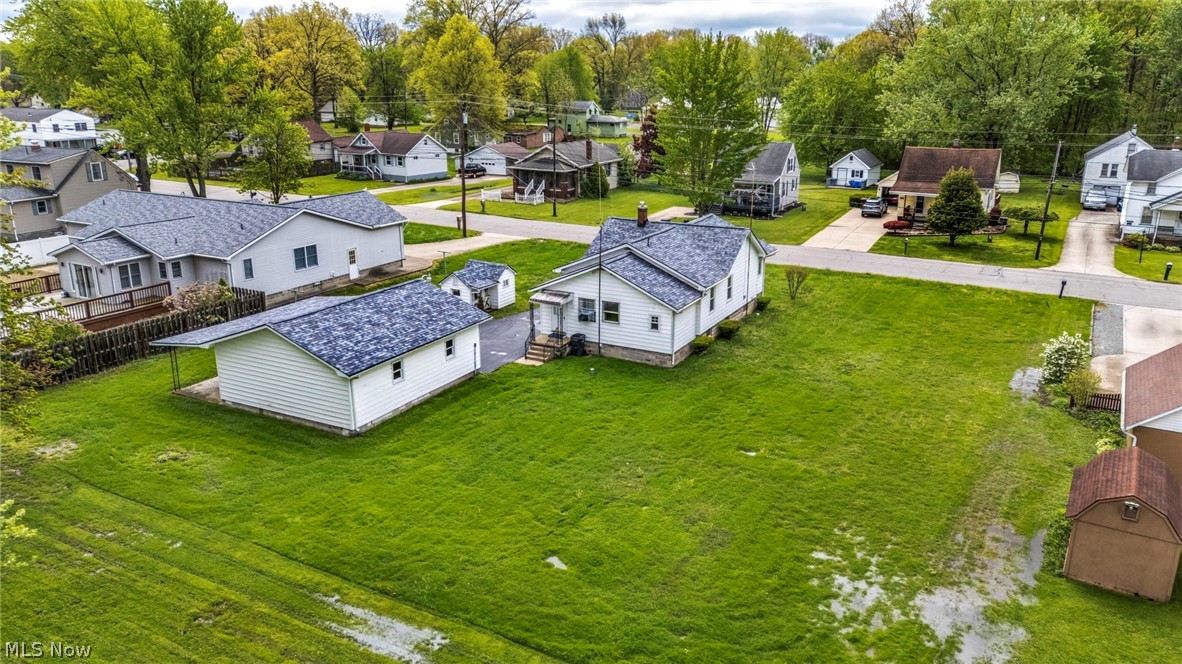 2131 Overland Avenue NE Warren OH 44483