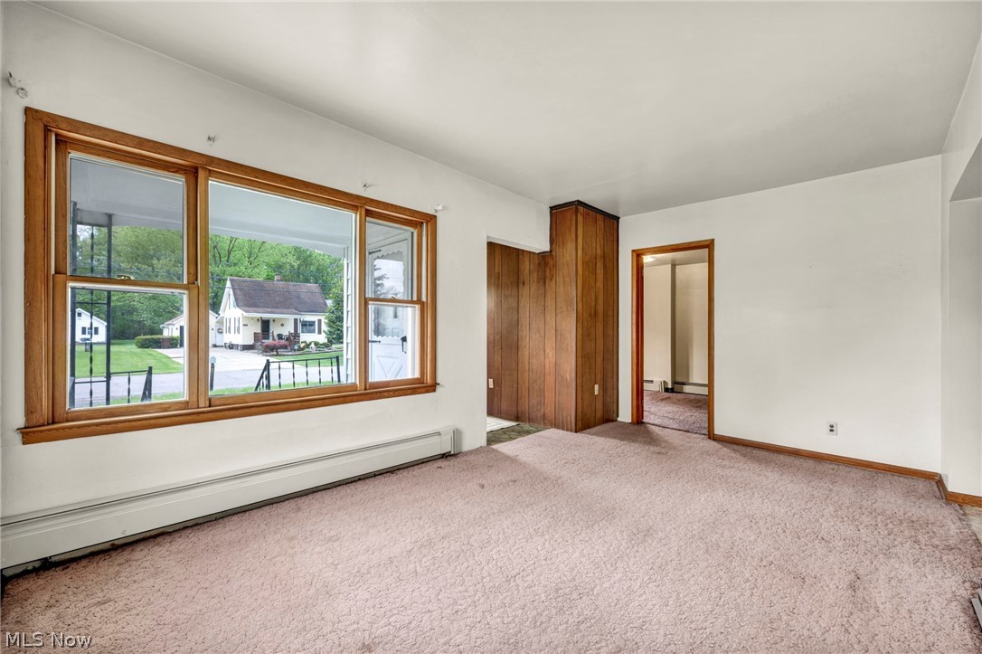2131 Overland Avenue NE Warren OH 44483