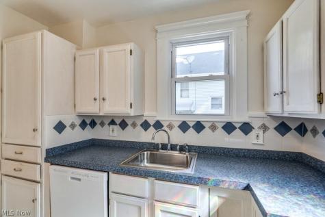 55 Akers Avenue Akron OH 44312
