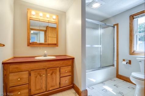 55 Akers Avenue Akron OH 44312