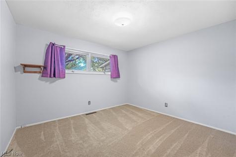 82 Barberry Drive Berea OH 44017