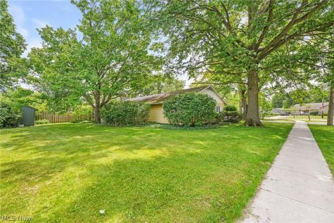 82 Barberry Drive Berea OH 44017