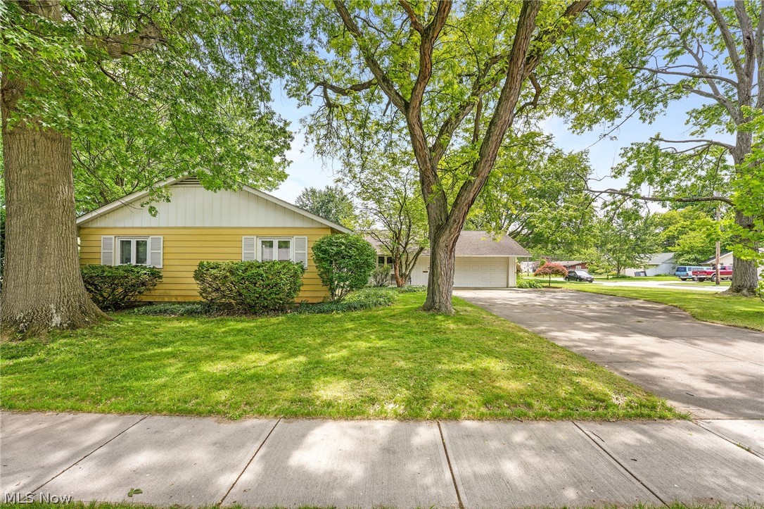 82 Barberry Drive Berea OH 44017