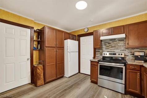 1066 Nela View Road Cleveland Heights OH 44112