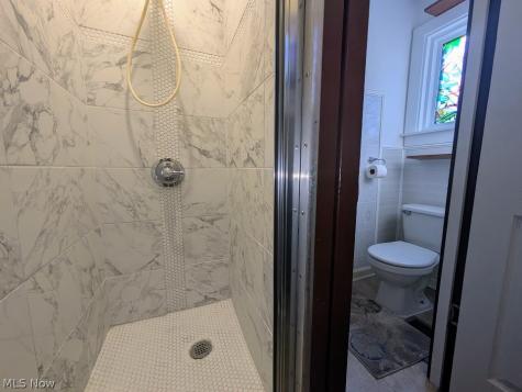 1066 Nela View Road Cleveland Heights OH 44112