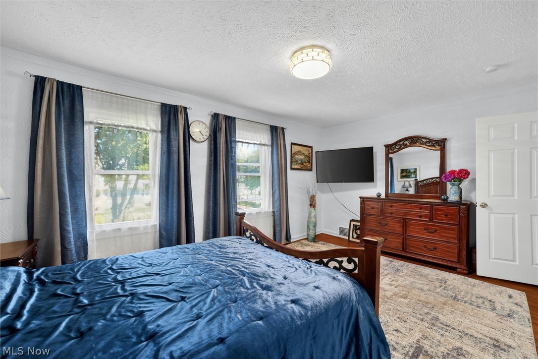 1066 Nela View Road Cleveland Heights OH 44112