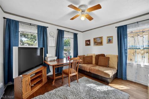 1066 Nela View Road Cleveland Heights OH 44112