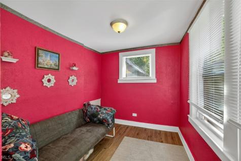 1066 Nela View Road Cleveland Heights OH 44112