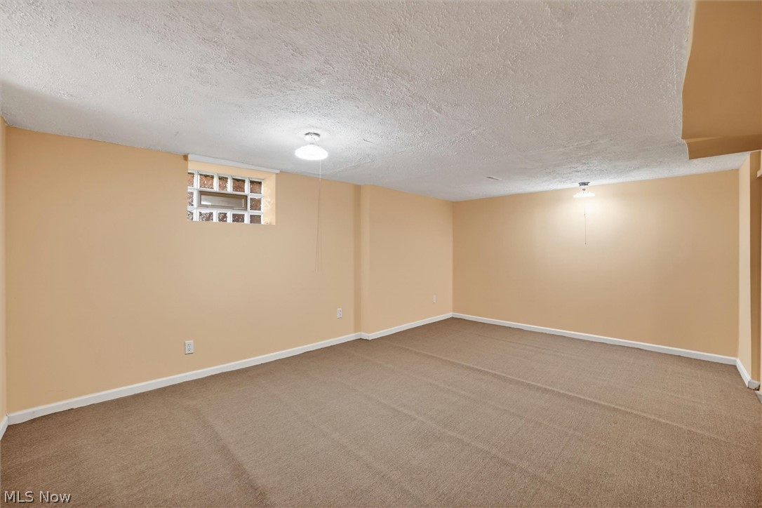 1066 Nela View Road Cleveland Heights OH 44112