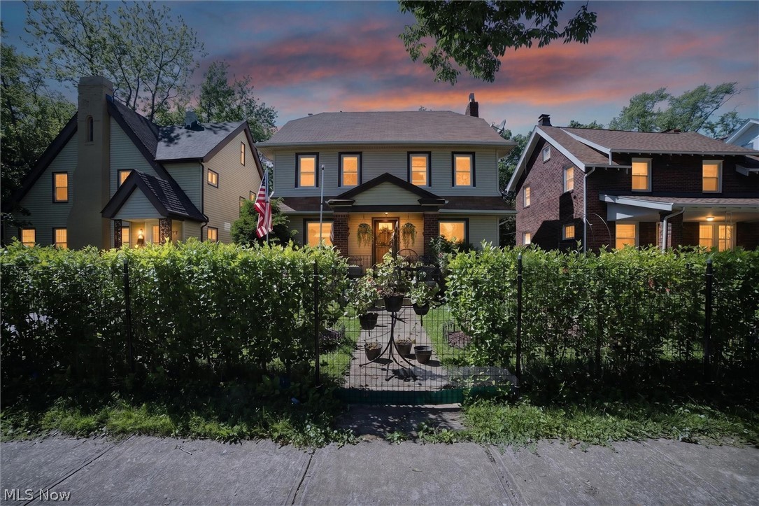 1066 Nela View Road Cleveland Heights OH 44112
