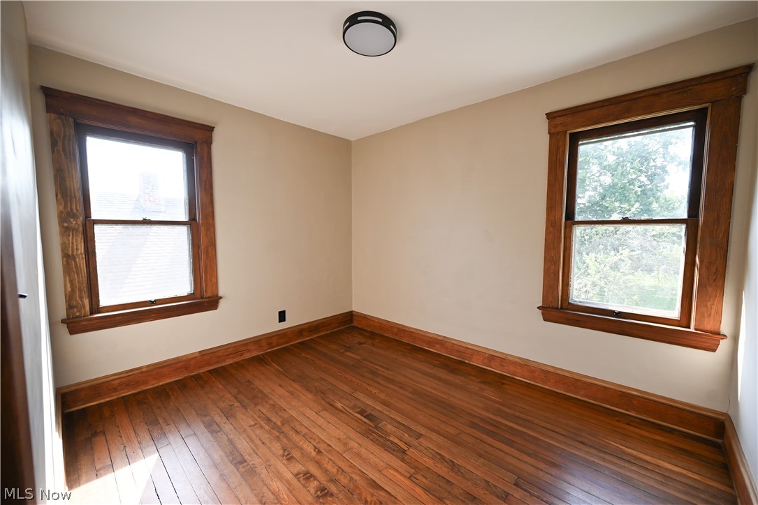 16805 Larchwood Avenue Cleveland OH 44135