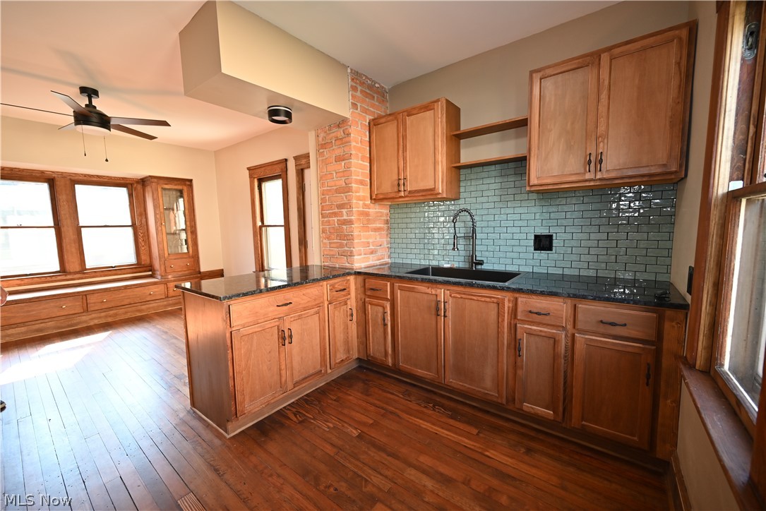 16805 Larchwood Avenue Cleveland OH 44135