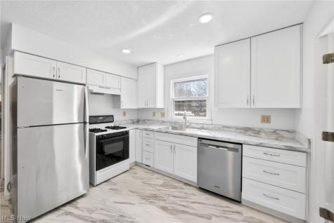 25191 Butternut Ridge Road North Olmsted OH 44070