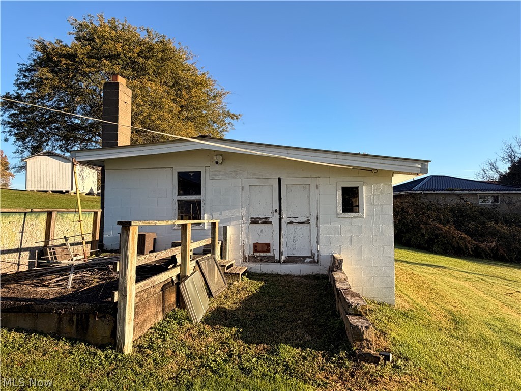 403 Carrie Avenue Barnesville OH 43713