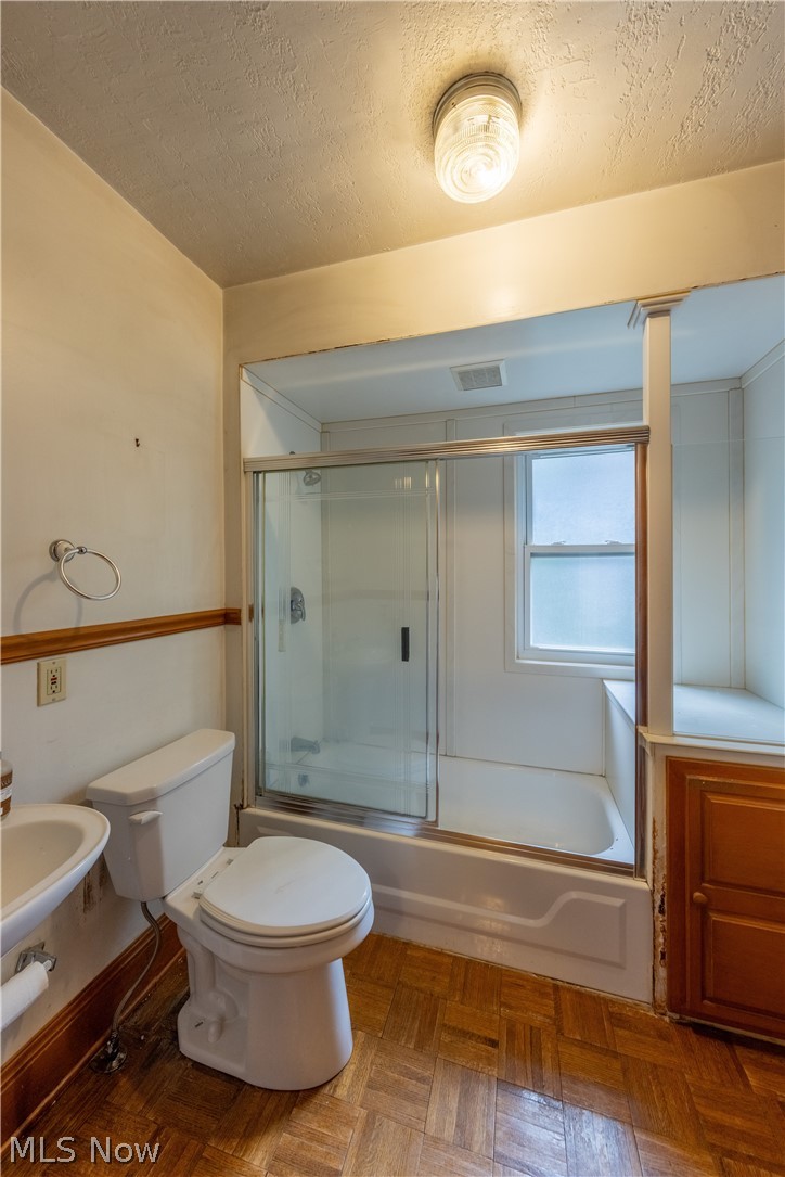 2212 Bellfield Avenue Cleveland Heights OH 44106