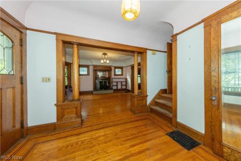 2212 Bellfield Avenue Cleveland Heights OH 44106