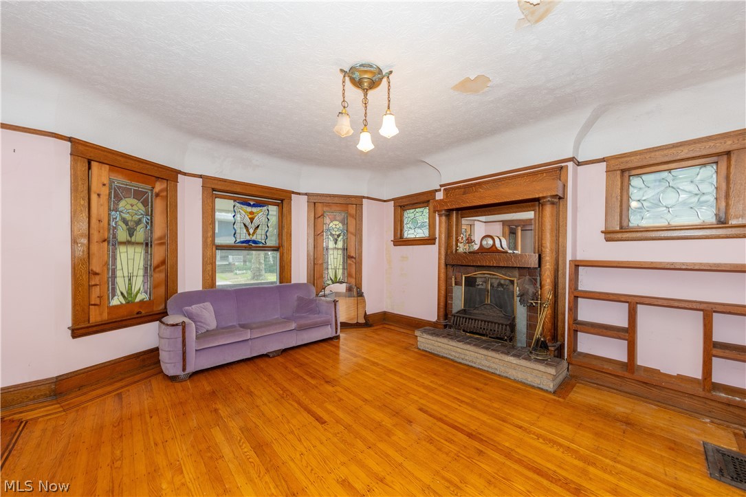 2212 Bellfield Avenue Cleveland Heights OH 44106