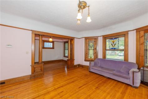 2212 Bellfield Avenue Cleveland Heights OH 44106
