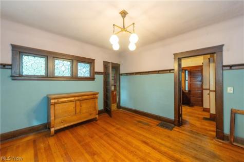 2212 Bellfield Avenue Cleveland Heights OH 44106