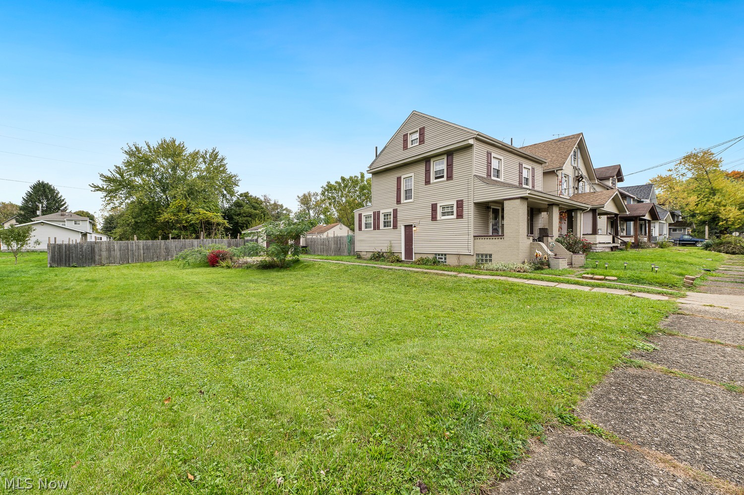 2235 15th Street NE Canton OH 44705