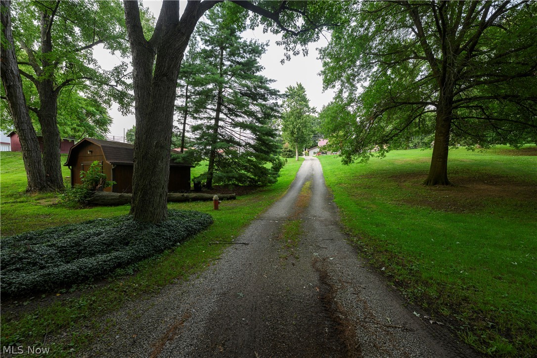 962 Shane Drive SW Sugarcreek OH 44681