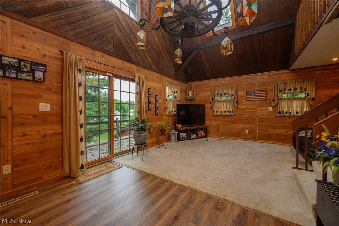 962 Shane Drive SW Sugarcreek OH 44681