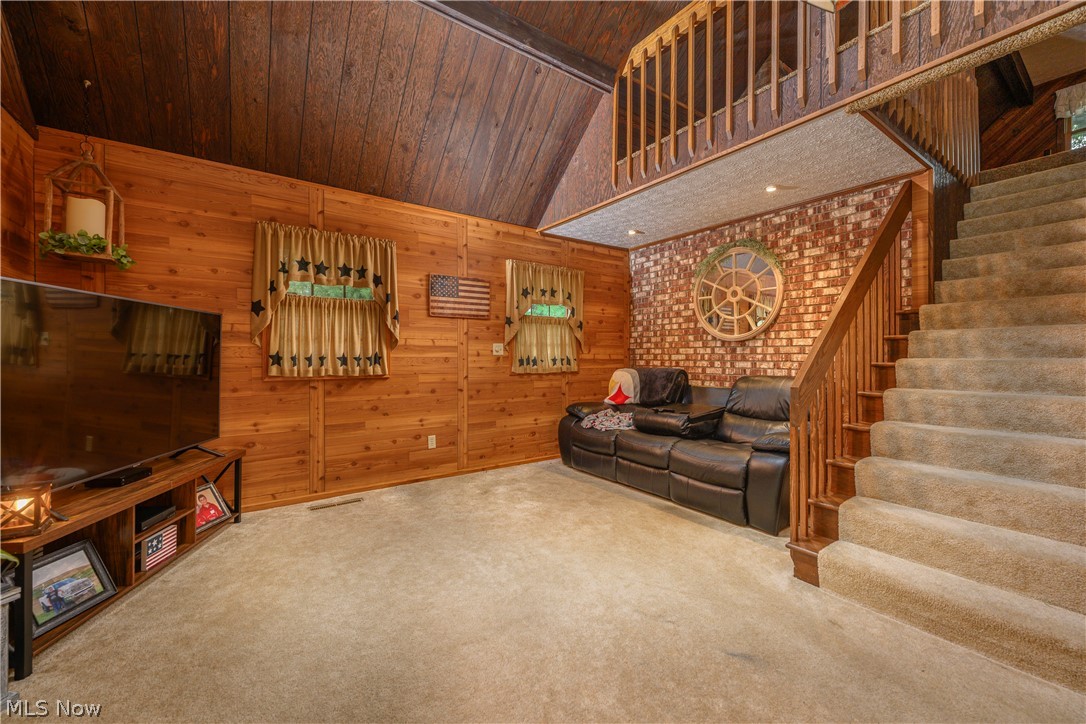 962 Shane Drive SW Sugarcreek OH 44681