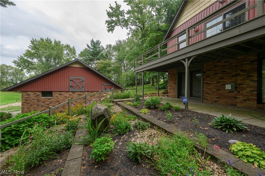 962 Shane Drive SW Sugarcreek OH 44681