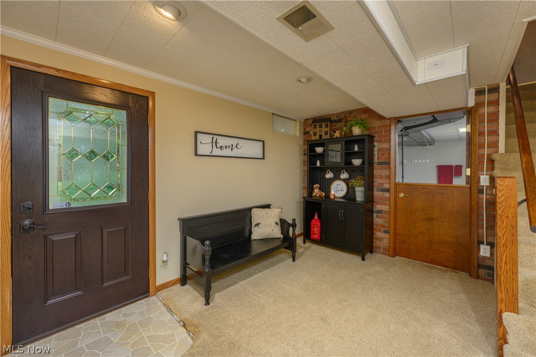962 Shane Drive SW Sugarcreek OH 44681
