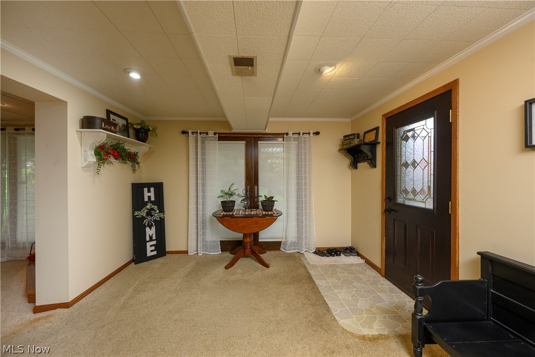 962 Shane Drive SW Sugarcreek OH 44681