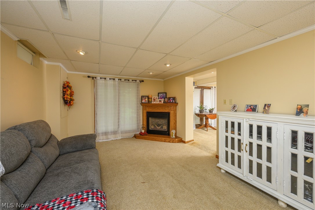 962 Shane Drive SW Sugarcreek OH 44681