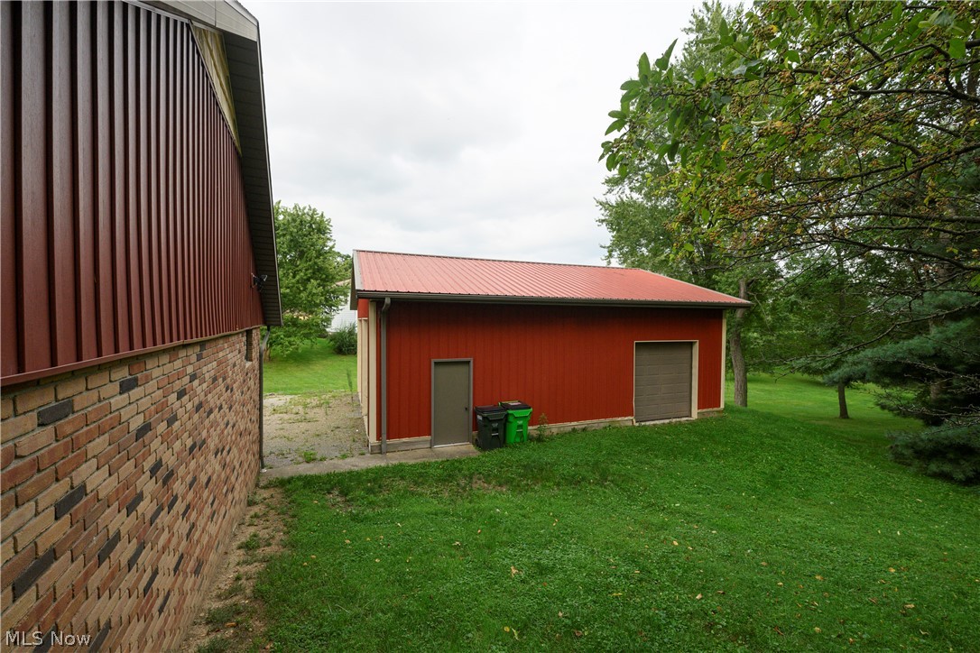 962 Shane Drive SW Sugarcreek OH 44681