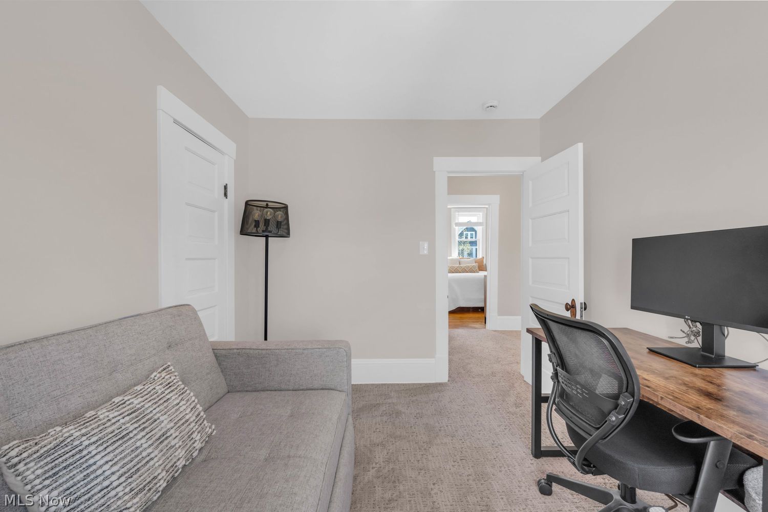 1486 Woodward Avenue Lakewood OH 44107