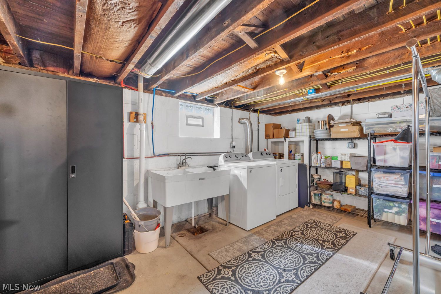 1486 Woodward Avenue Lakewood OH 44107