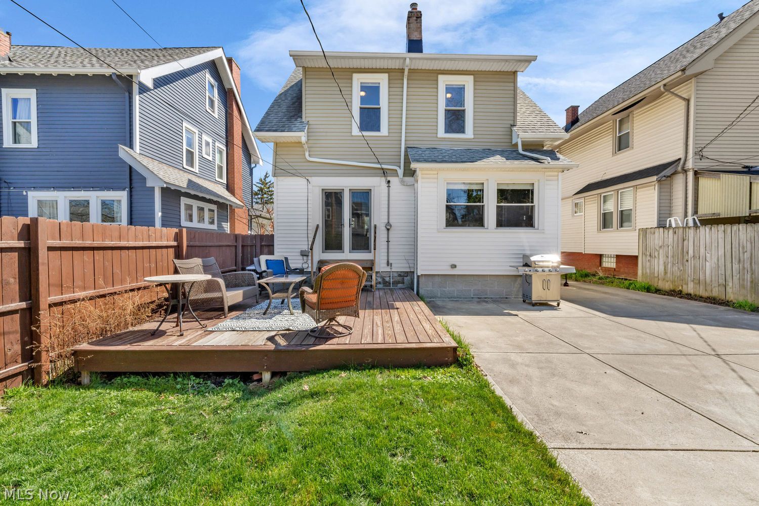 1486 Woodward Avenue Lakewood OH 44107